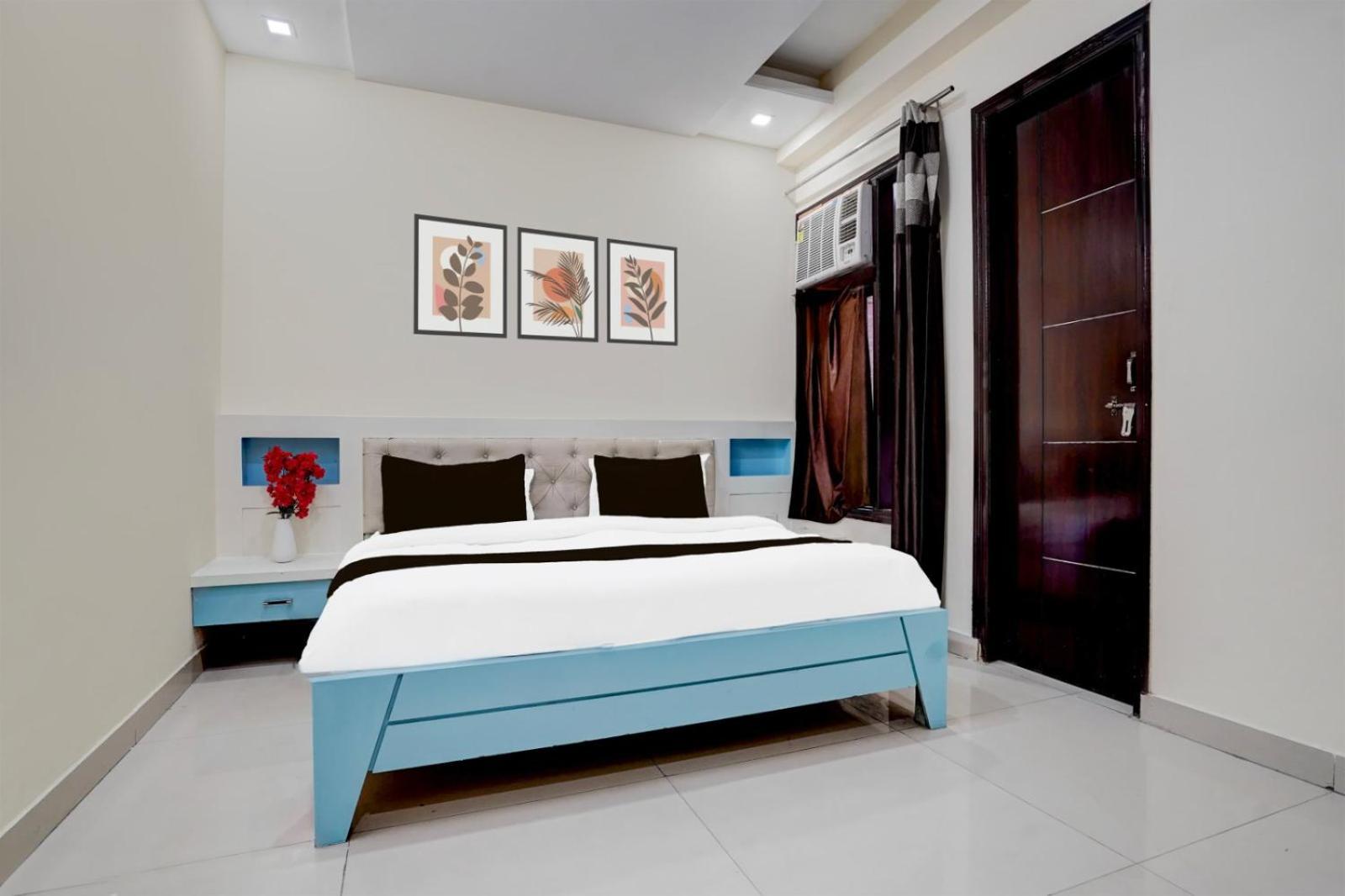 Hotel Ivy Delhi Airport