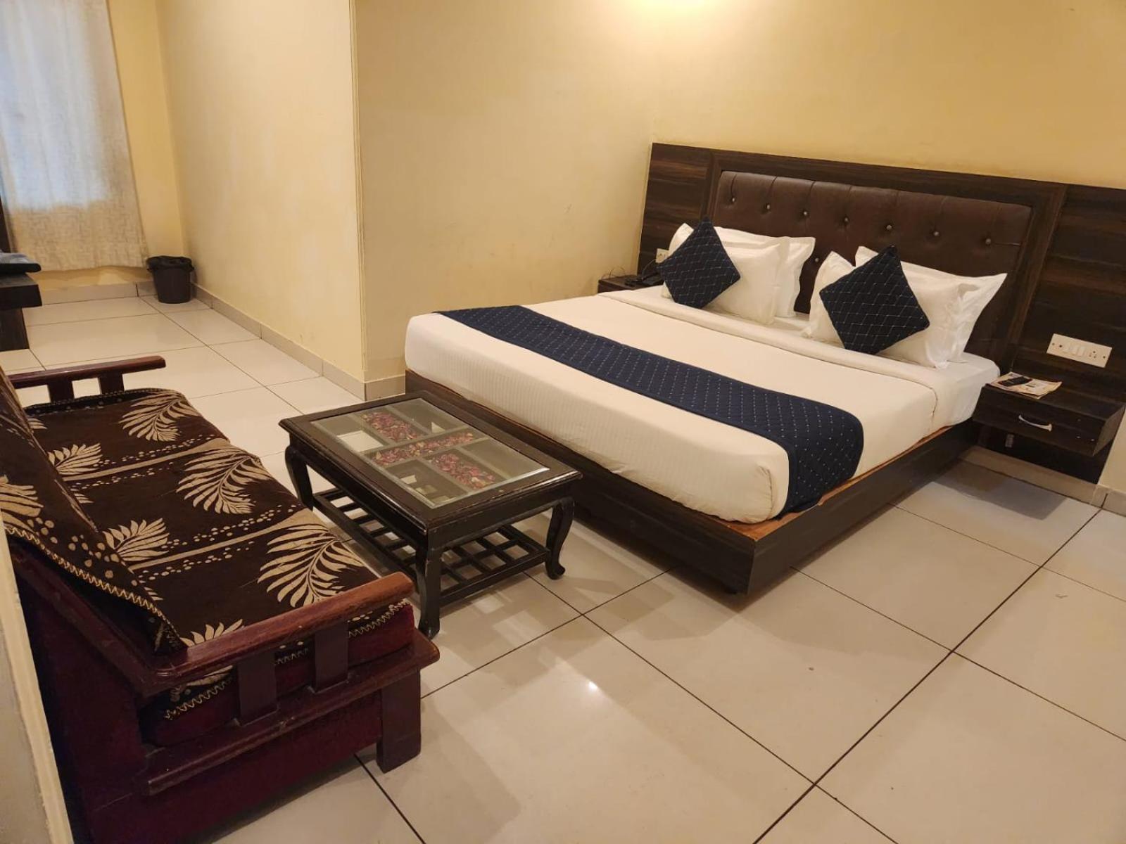 Ivy Delhi Airport Hotel New Delhi