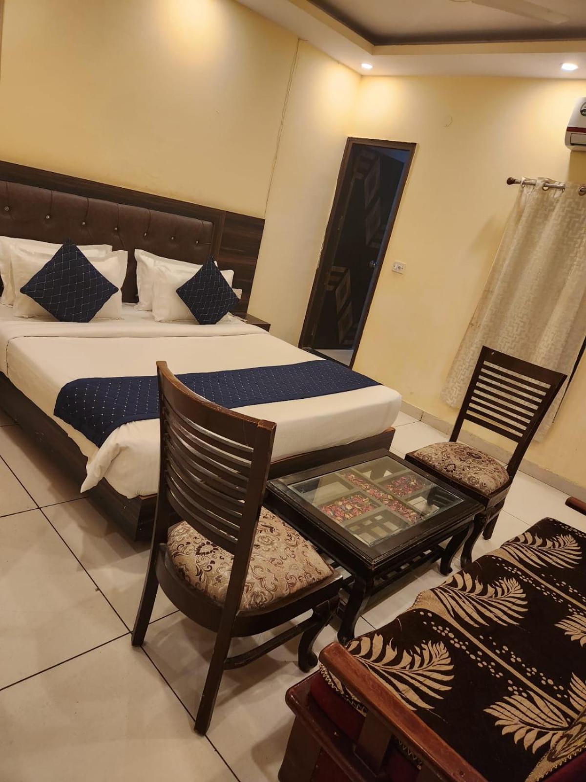 Ivy Delhi Airport 4* New Delhi